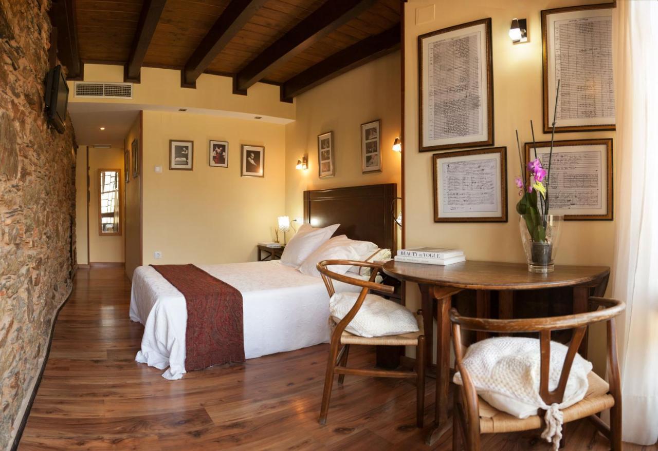 Micro-Hostal La Puerta Del Perdon Villafranca Del Bierzo Εξωτερικό φωτογραφία