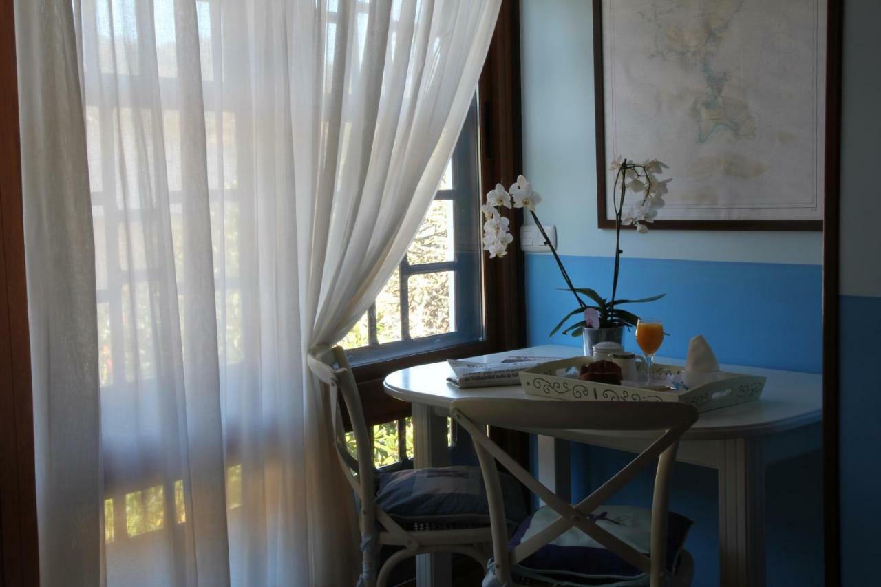 Micro-Hostal La Puerta Del Perdon Villafranca Del Bierzo Εξωτερικό φωτογραφία