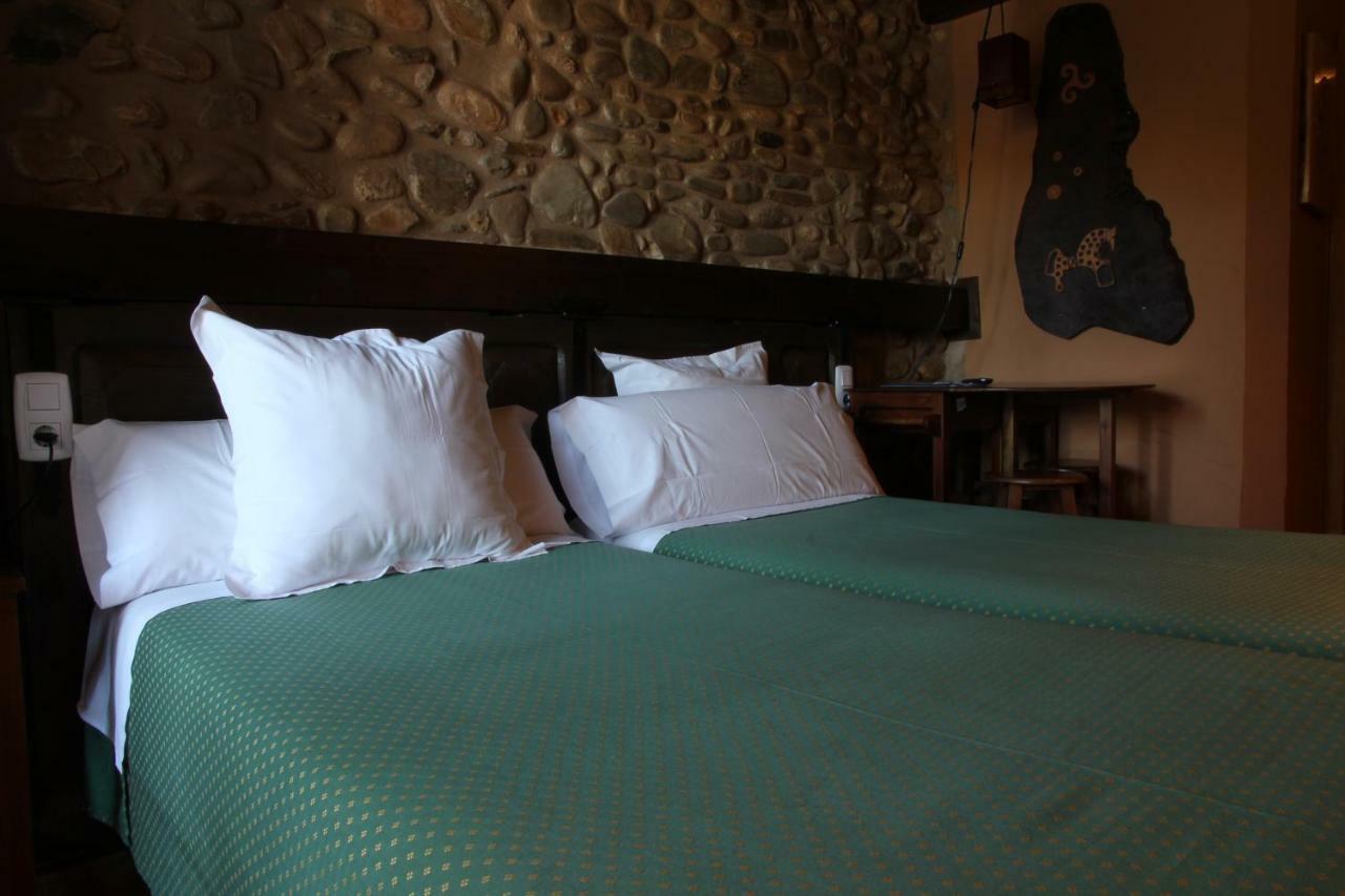 Micro-Hostal La Puerta Del Perdon Villafranca Del Bierzo Εξωτερικό φωτογραφία