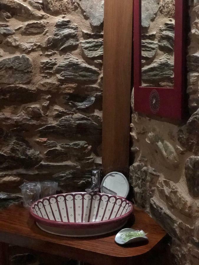 Micro-Hostal La Puerta Del Perdon Villafranca Del Bierzo Εξωτερικό φωτογραφία